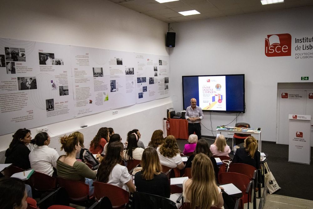 ISCE promoveu seminário dedicado ao percurso de vida e educação do Professor Carlos Paixão