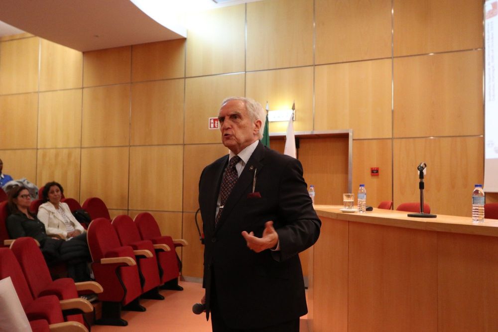 Prof. Doutor Luiz Moutinho de regresso ao ISCE