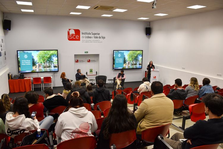 ISCE promoveu seminário sobre os desafios da gestão dos destinos turísticos — foto 19