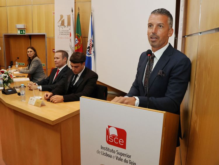 Sessão Comemorativa do 41.º Aniversário do ISCE Foto 8