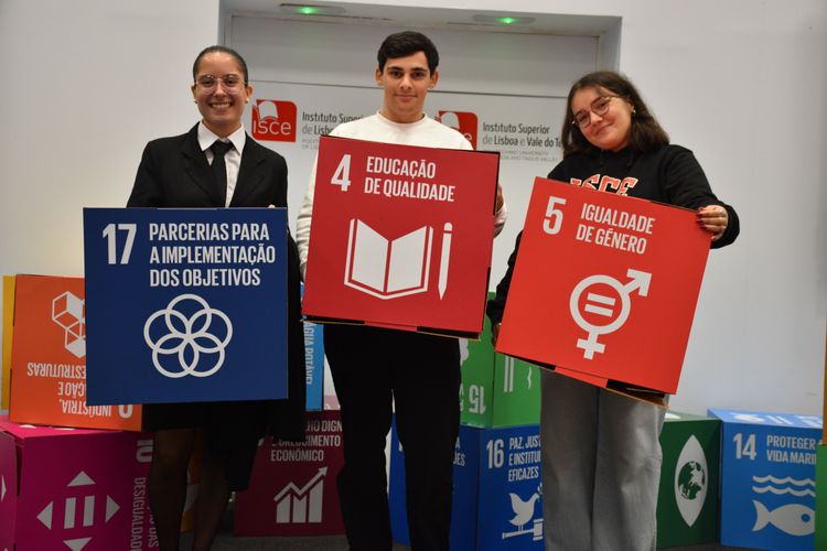 Sessão Comemorativa do 41.º Aniversário do ISCE Foto 17