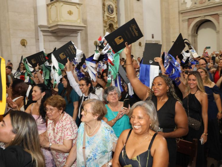 Bênção dos Finalistas do ISCE reúne mais de mil participantes em dia de celebração e emoção — foto 12