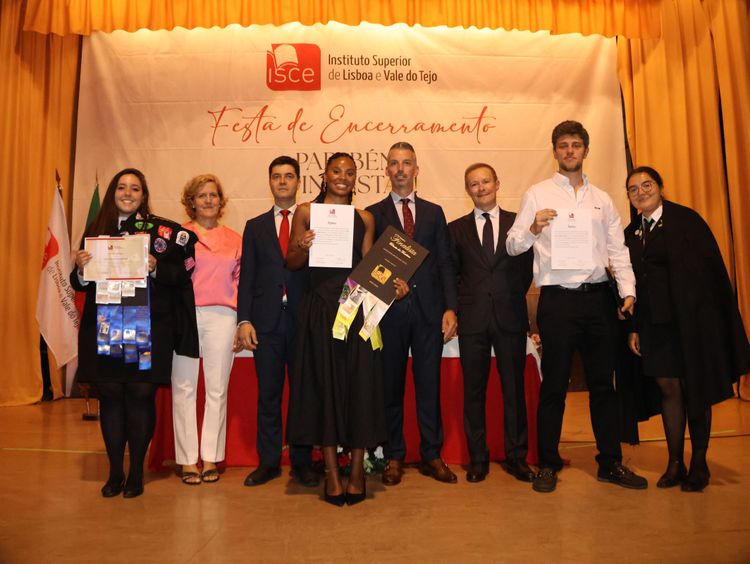 Bênção dos Finalistas do ISCE reúne mais de mil participantes em dia de celebração e emoção — foto 5