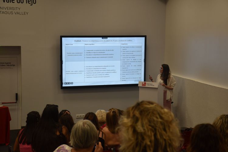 ISCE dinamizou VII Jornadas Técnico-Científicas: Práticas de Animação Sociocultural e de Educação Social Foto 4