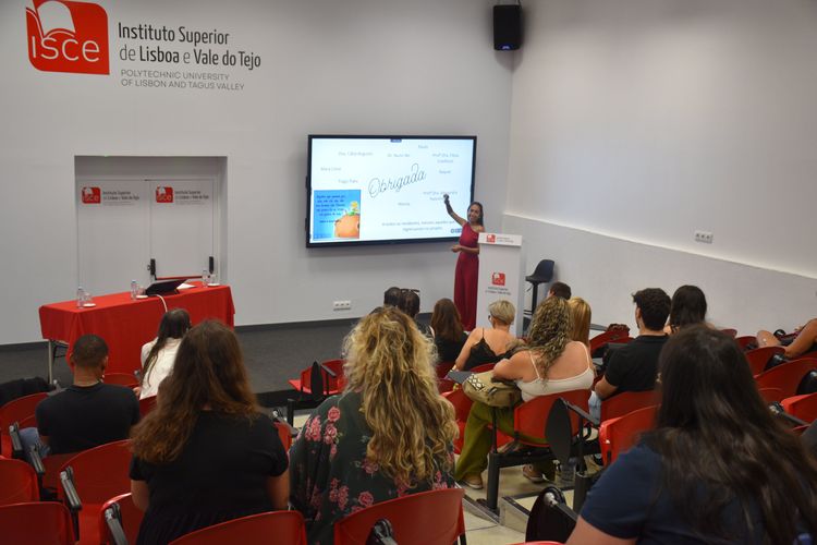 ISCE dinamizou VII Jornadas Técnico-Científicas: Práticas de Animação Sociocultural e de Educação Social Foto 16