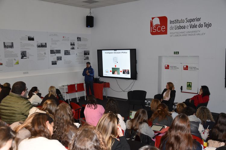 ISCE realizou Seminário "Educação em Ciências no Contexto Polar" Foto 7