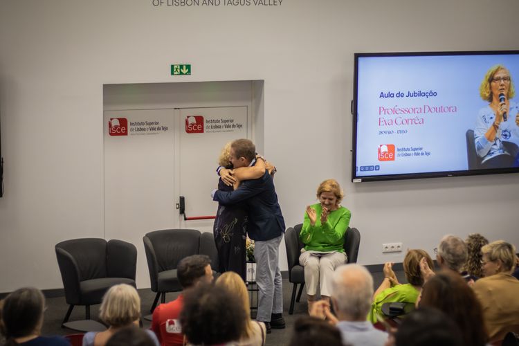 Aula de Jubilação da Professora Doutora Eva Corrêa — foto 5