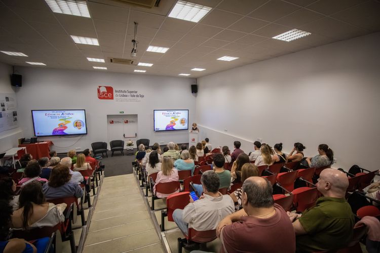 Aula de Jubilação da Professora Doutora Eva Corrêa — foto 10