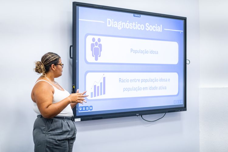 Mafalda Bento foi a grande vencedora da 1.ª Edição do ISCE Social Impact Challenge — foto 6