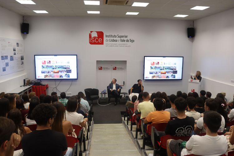 Receção aos Estudantes 2025/2026 Foto 2