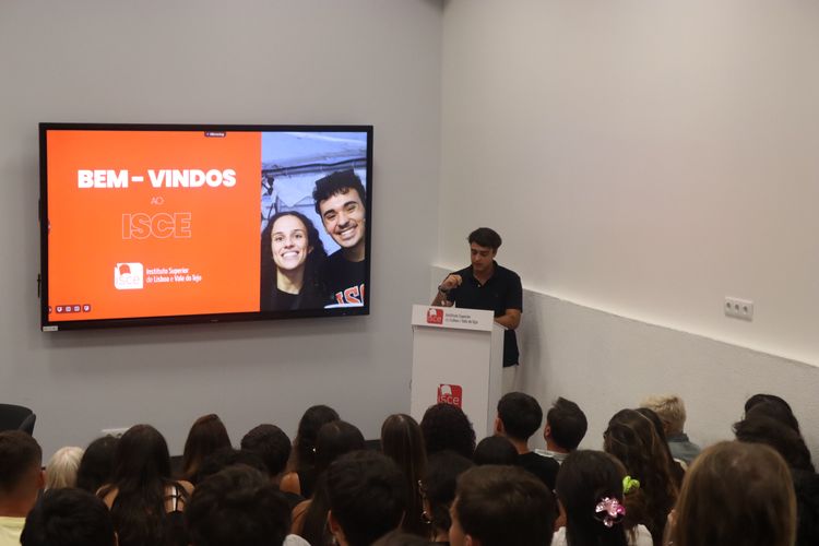 Receção aos Estudantes 2025/2026 Foto 3