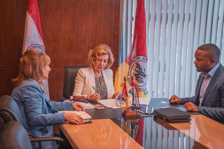 ISCE assina protocolo de colaboração internacional com a Universidad Autónoma de Asunción (UAA) Foto 2