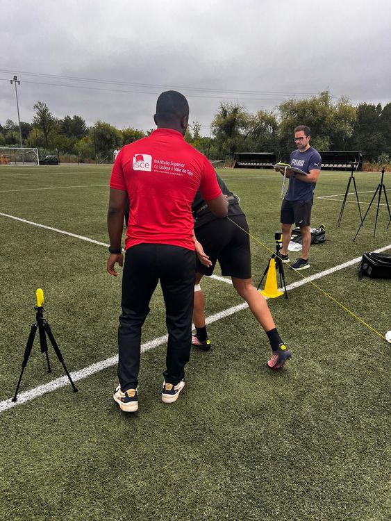 ISCE participa em investigação aplicada sobre o perfil força-velocidade em atletas de futebol — foto 5