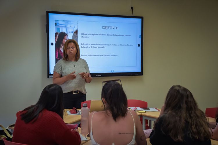 ISCE promoveu workshop sobre sinalização, elaboração e monitorização de Relatórios Técnico-Pedagógicos — foto 2