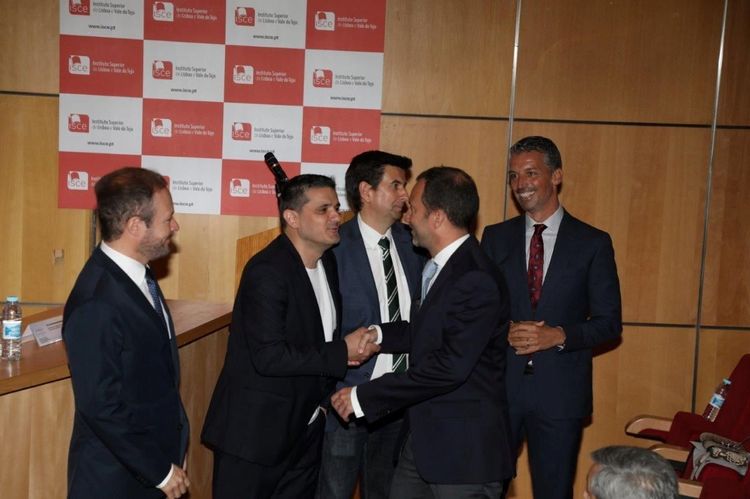 Outorga do título de Professor Especialista Honoris Causa Foto 5