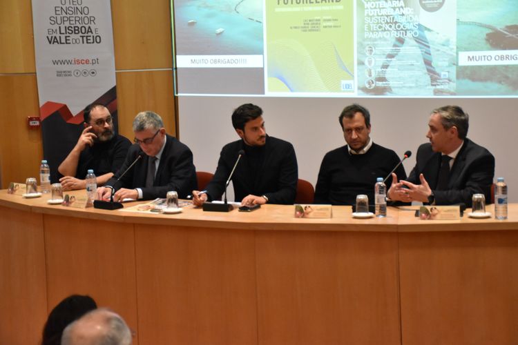 ISCE recebeu Conferência “Turismo e Hotelaria Futureland” Foto 9