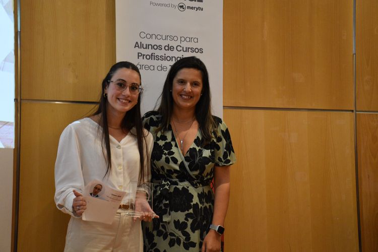 ISCE recebeu Conferência “Turismo e Hotelaria Futureland” Foto 11