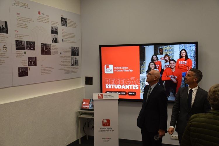 Sessão Comemorativa do 40.º Aniversário do ISCE Foto 34