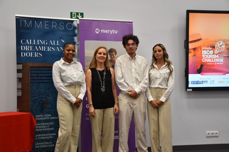 Maria Eduarda Jardim foi a grande vencedora da 4.ª Edição do ISCE Tourism PAP Challenge — foto 13