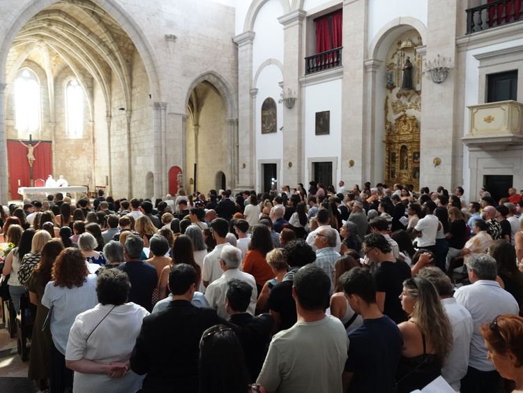 Bênção dos Finalistas do ISCE assinala momento marcante para a comunidade académica Foto 16