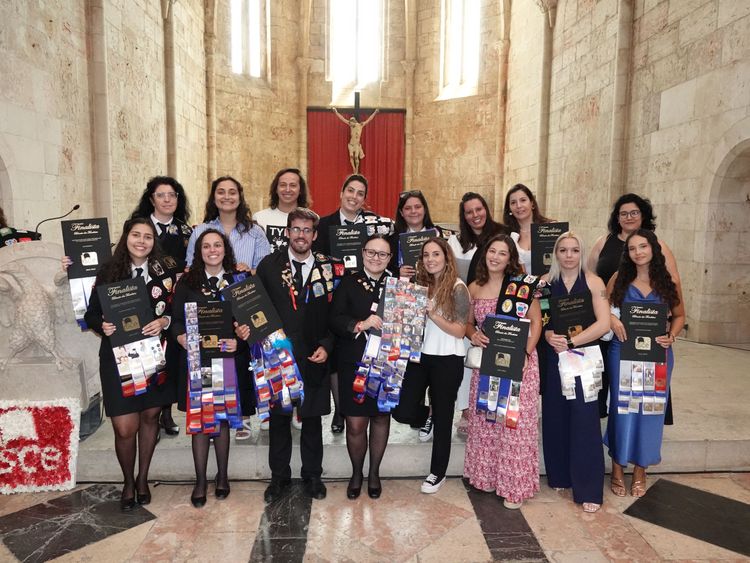 Bênção dos Finalistas do ISCE assinala momento marcante para a comunidade académica Foto 34