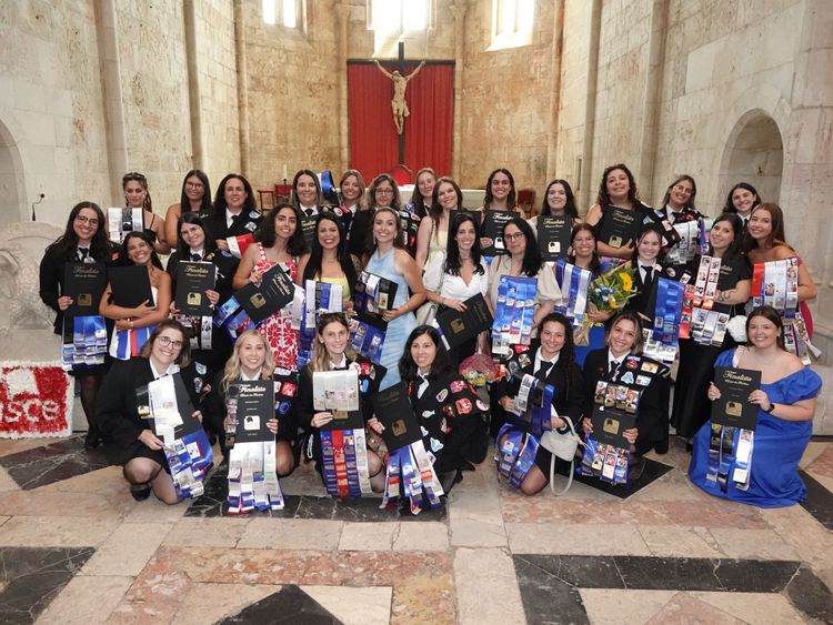 Bênção dos Finalistas do ISCE assinala momento marcante para a comunidade académica Foto 35