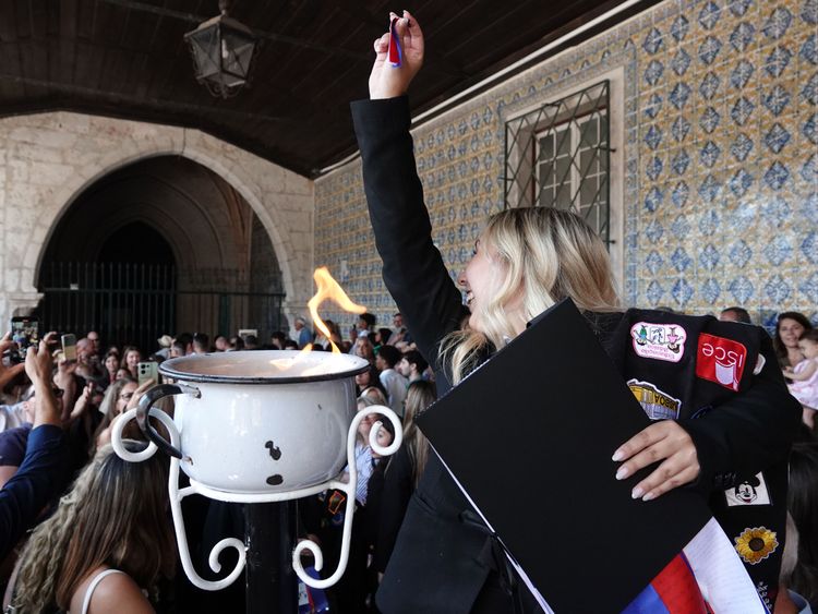 Bênção dos Finalistas do ISCE assinala momento marcante para a comunidade académica Foto 22