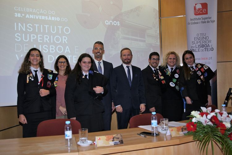 ISCE celebra 38.º aniversário a olhar para o futuro Foto 9