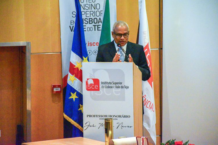 ISCE atribui o título de Professor Honorário ao Presidente da República de Cabo Verde Foto 11