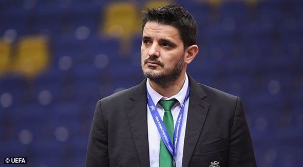 Prof. Nuno Dias eleito melhor treinador de clubes masculinos do mundo