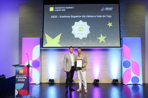 ISCE recebe certificado QS Stars em cerimónia internacional