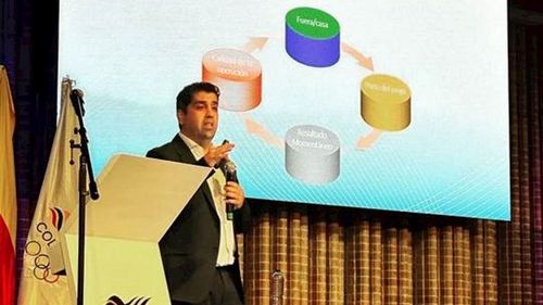 Prof. Doutor Hugo Sarmento dinamiza conferência “Aplicação da Inteligência Artificial à Escrita Científica – Desafios e Oportunidades”